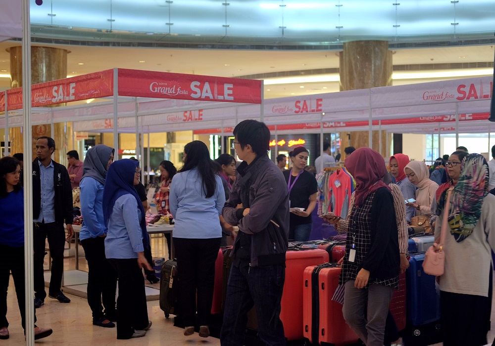LOTTE GROUP RAYAKAN 50th ANNIVERSARY DENGAN TEMA  “SALE LOTTE GRAND FESTA” 3-9 April 2017
